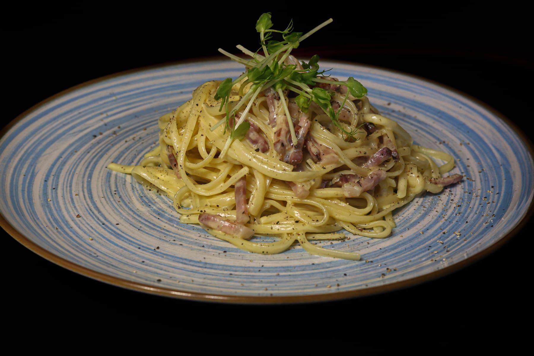 Linguine carbonara